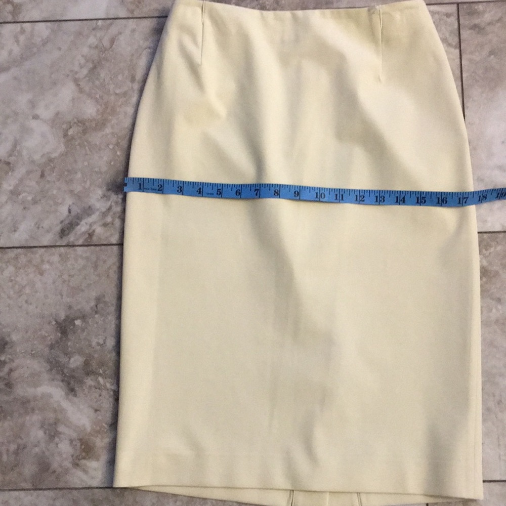 Prada EUC STRETCH cream PENCIL SHEATH skirt size 42 - Picture 6 of 6